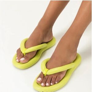 Melissa  Flip Flop Size 7